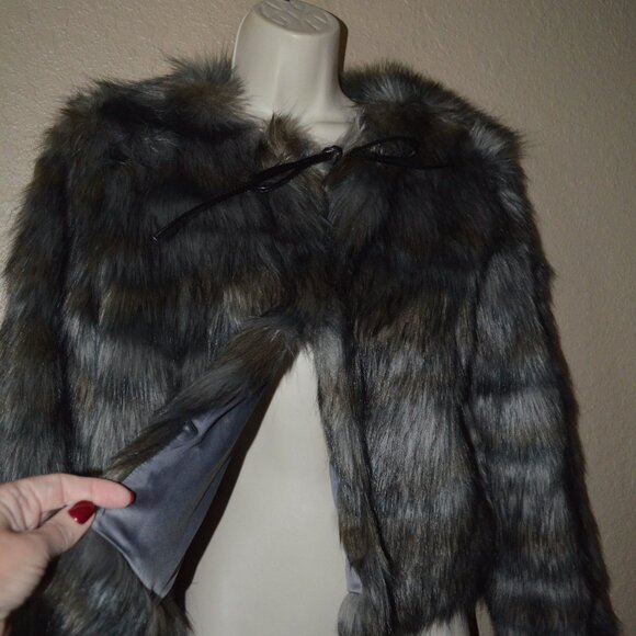 NWT $388 Sz S Ramy Brook Gray Vintage Faux Fur Cropped Jacket - Picture 2 of 6